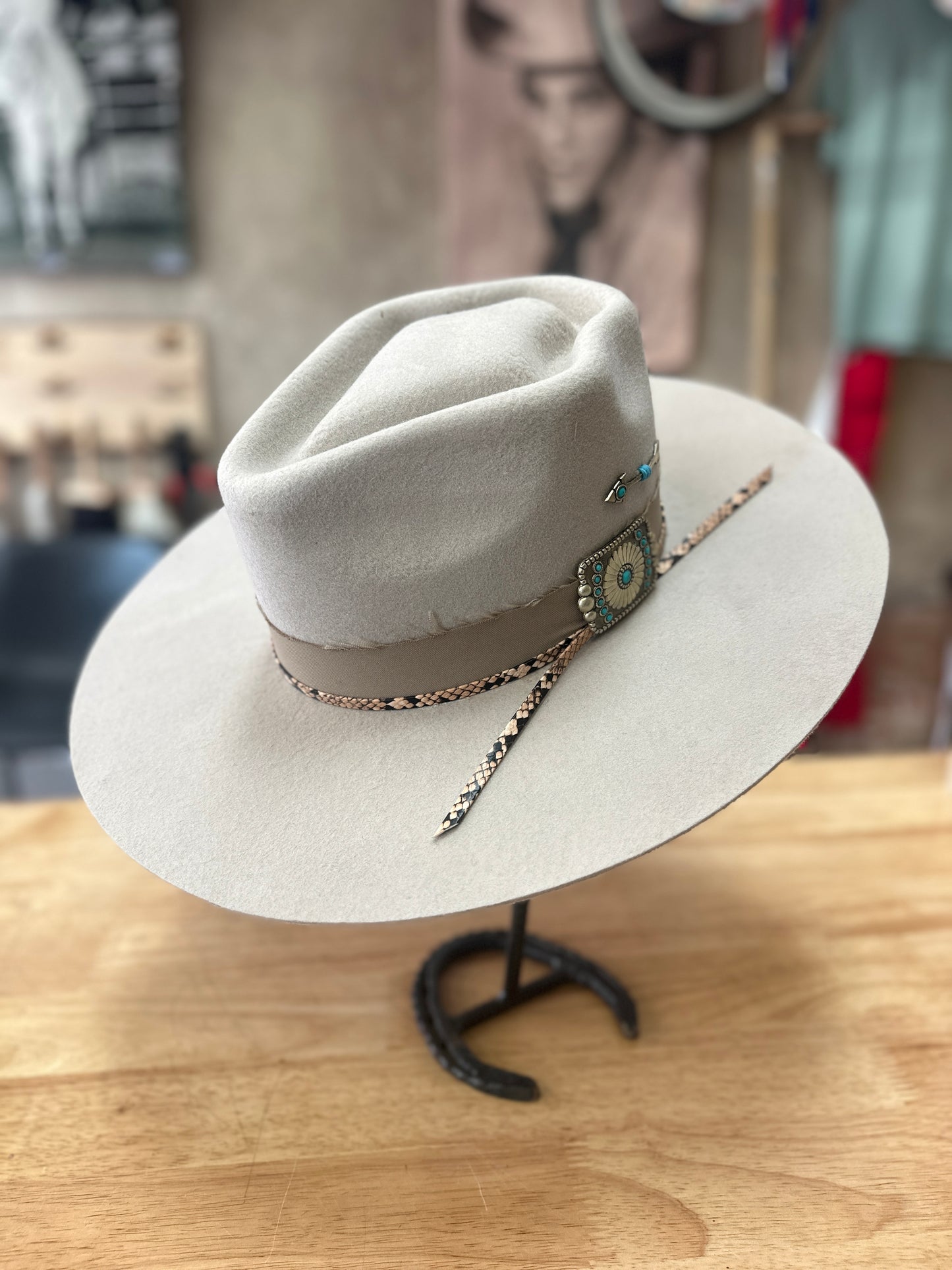 Charlie 1 Horse Spear Point Felt Hat
