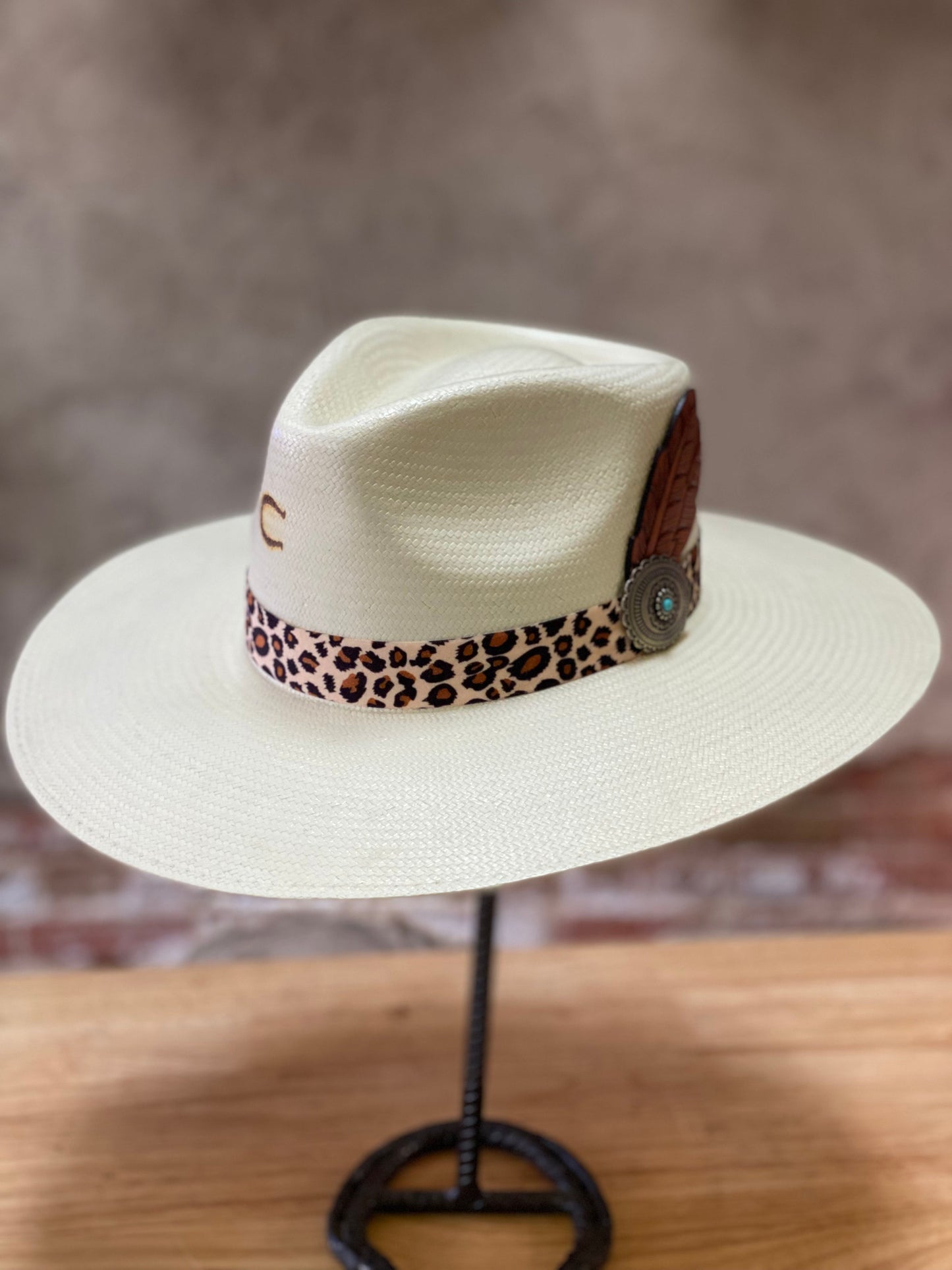 Charlie 1 Horse Heatseeker Straw Hat