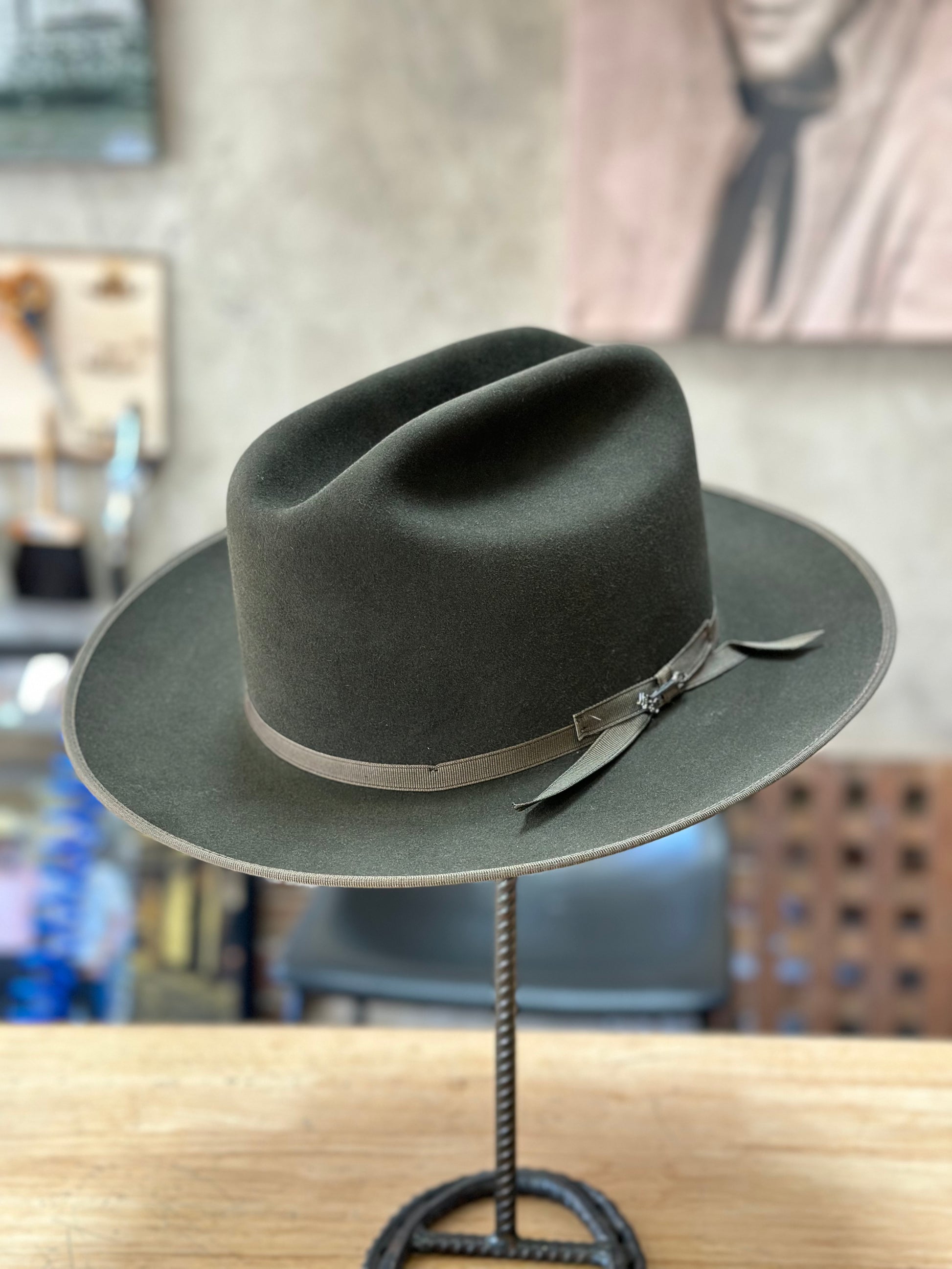 Royal deluxe cheap stetson hat