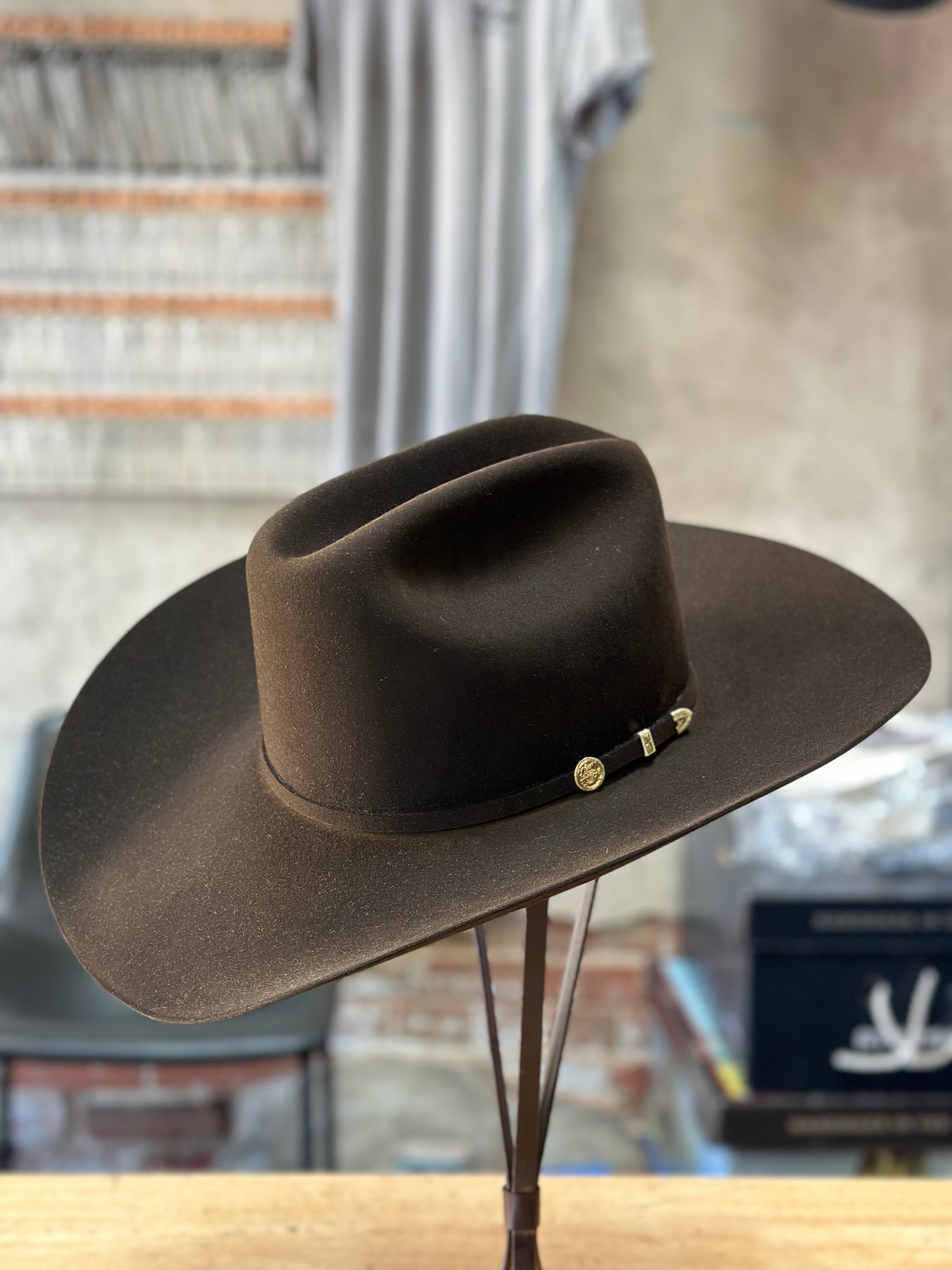 Stetson El Presidente 100X Felt Cowboy Hat - 4 1/4 Stetson El Presidente 100X Felt Cowboy Hat - 4 1/4