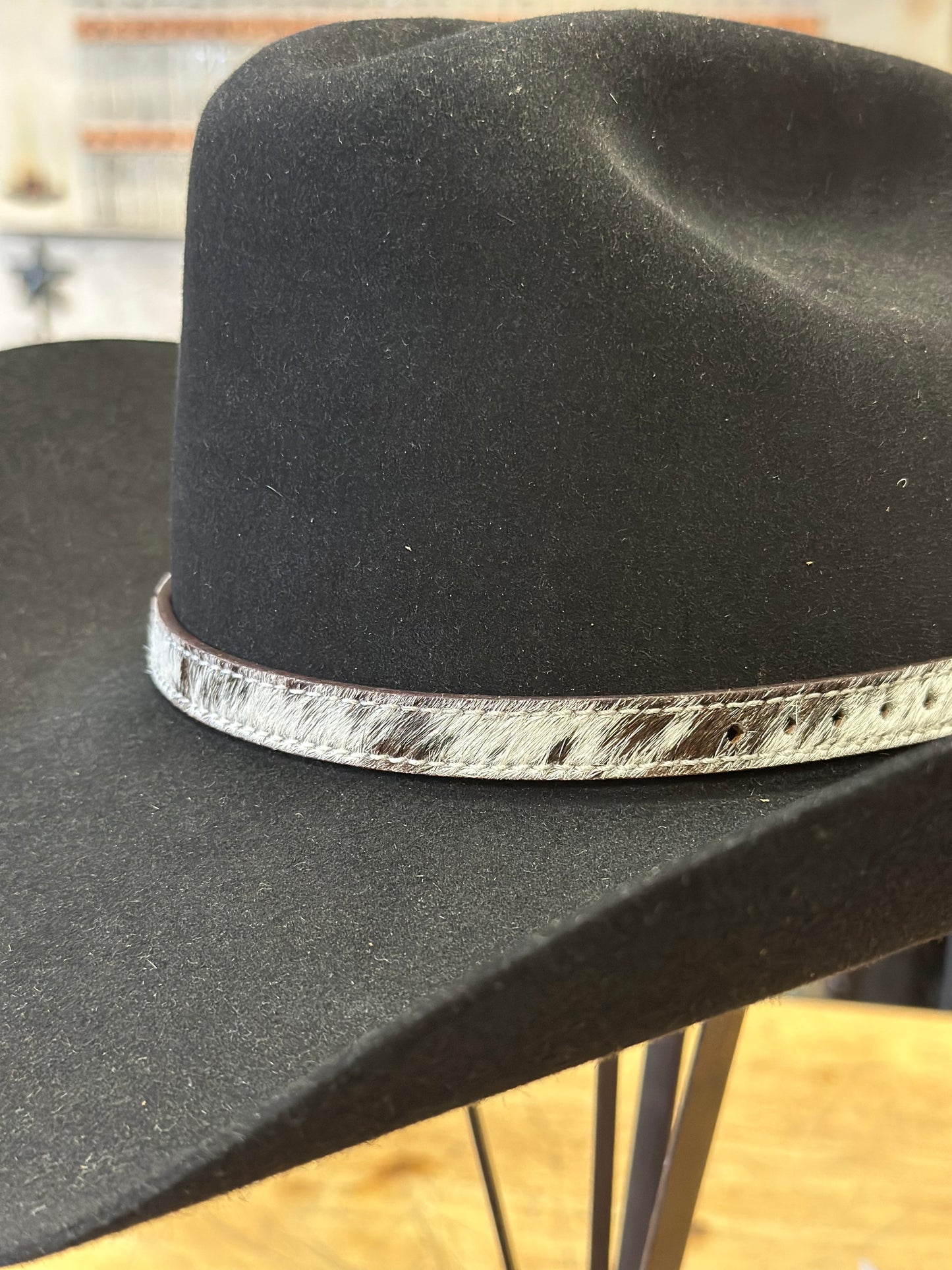 Cola Hairon Hat Band