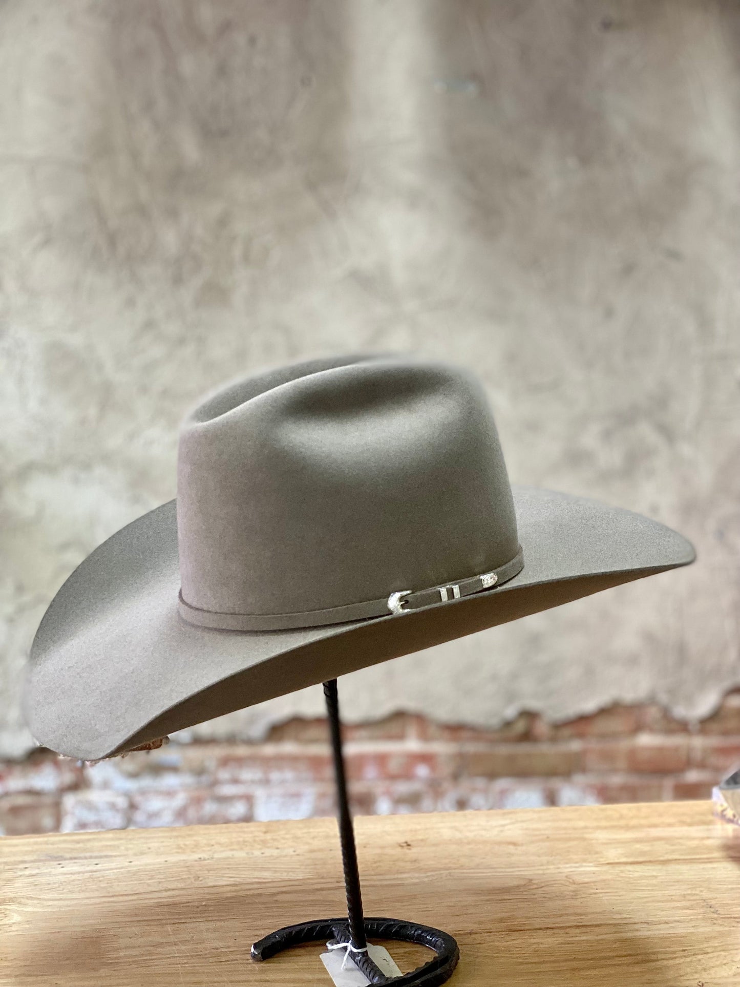 Resistol Arena 40X Felt Cowboy Hat